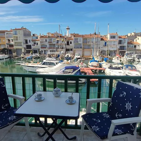 Port Ducal A102 Apartament *